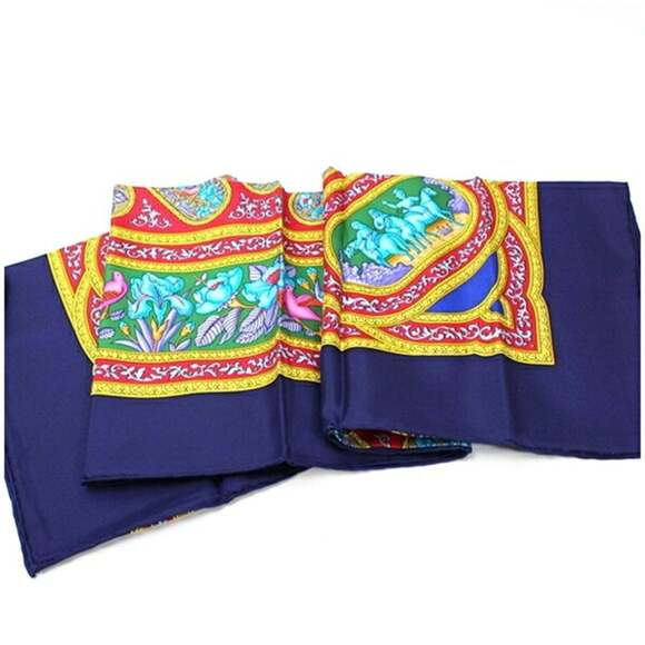 HERMES Blue Silk Scarf - Picture 8 of 8